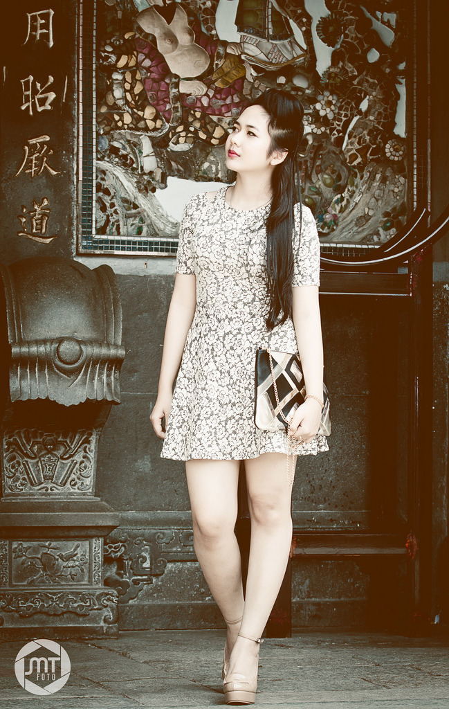 小泽玛